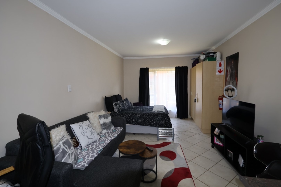 1 Bedroom Property for Sale in Vredenhof Sh Free State